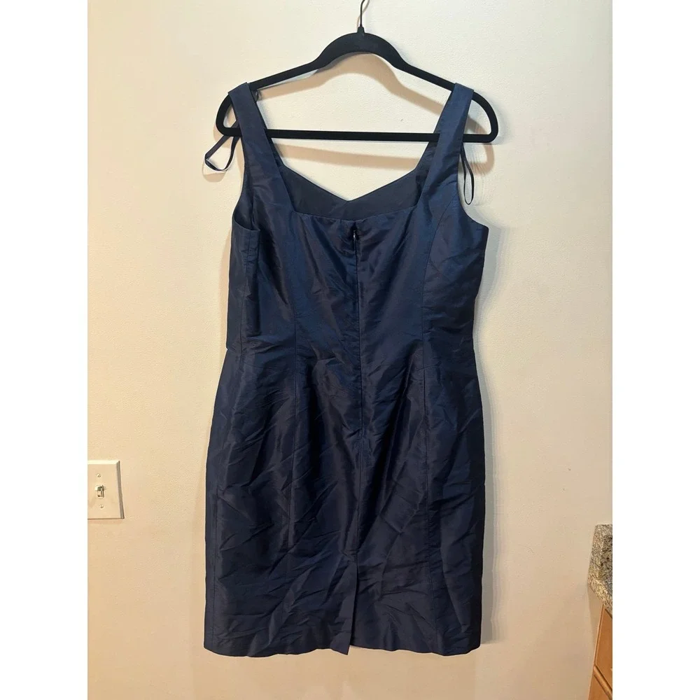 Talbots Woman 100% Silk Navy Blue Lined Sleeveless Dress Size M Fit & Flare-READ